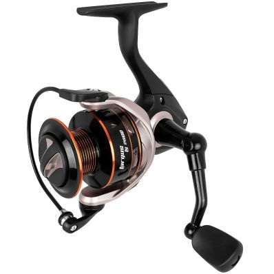 Molinete Saint Targus 2000 (5 rol., Rec. 4.7:1, Drag 3.5kg)